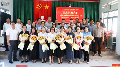 XÃ IA CHIM TỔ CHỨC GẶP MẶT KỶ NIỆM NGÀY PHỤ NỮ VIỆT NAM 20/10