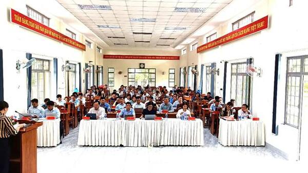 HỘI NGHỊ TUYÊN TRUYỀN, PHỔ BIẾN, TRIỂN KHAI CÁC VĂN BẢN CỦA TRUNG ƯƠNG, TỈNH ỦY VÀ NGHỊ QUYẾT, CHƯƠNG TRÌNH HÀNH ĐỘNG THỰC HIỆN NGHỊ QUYẾT ĐẠI HỘI ĐẠI BIỂU ĐẢNG BỘ XÃ IA CHIM LẦN THỨ I, NHIỆM KỲ 2025 - 2030.